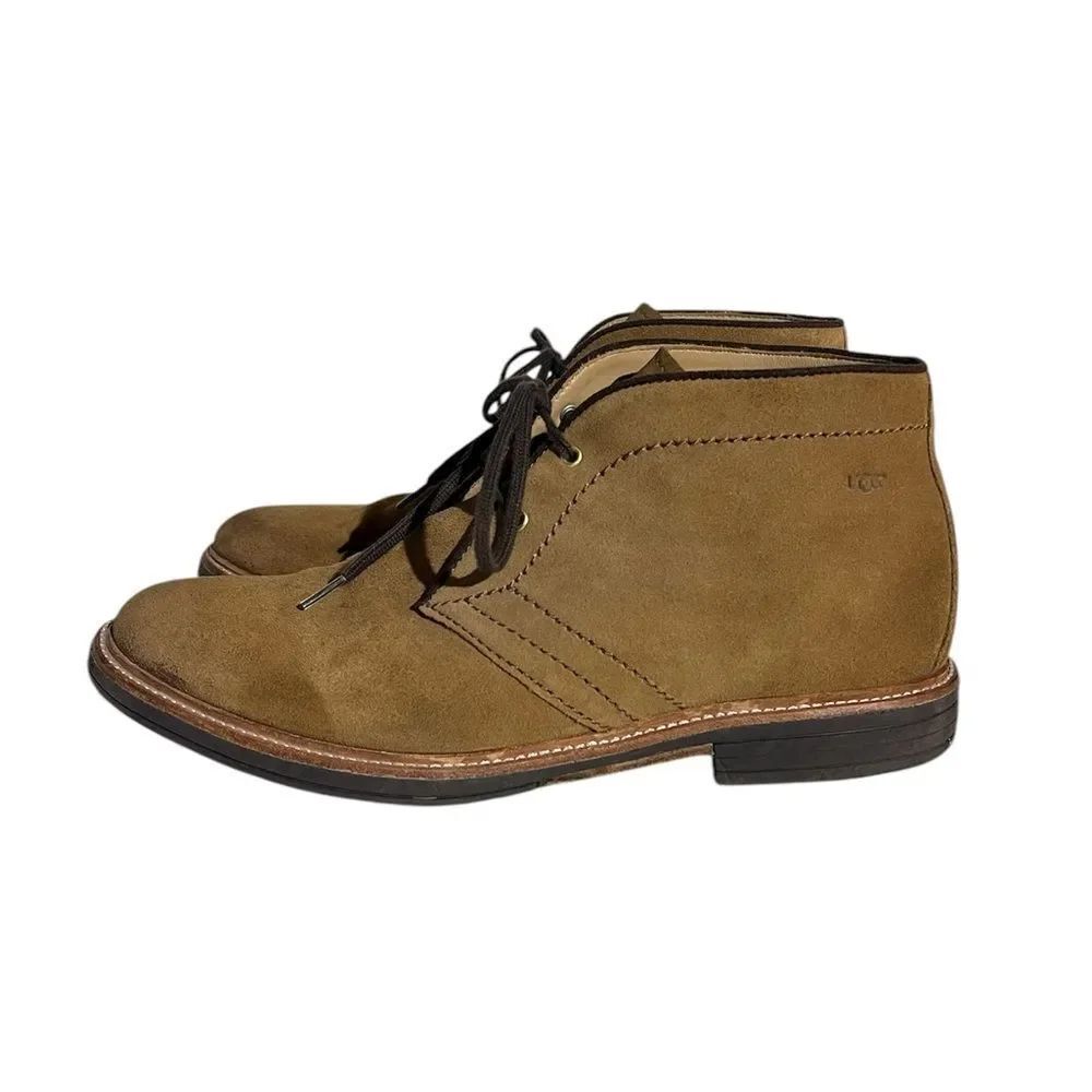 UGG Men’s Dagmann Chukka Boots in Tan Suede Size 12